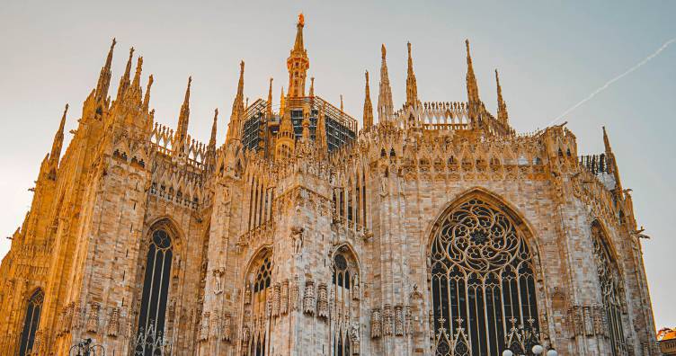 Duomo - Milan Super Saver Rooftop Tour