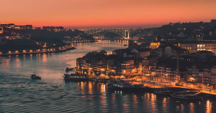Money saving tips in Porto