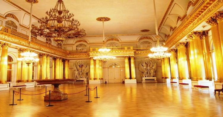 Visit the Gold Room at the Hermitage